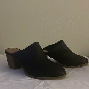 Torrid Black Mules